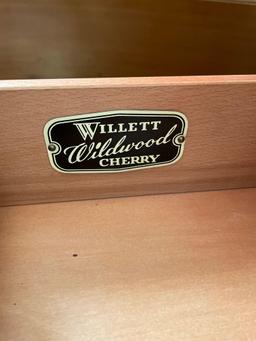 Willett Wildwood Cherry 4 drawer chest