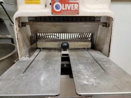 Oliver Bread Slicer