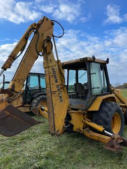 John Deere 510 B backhoe ext hoe runs