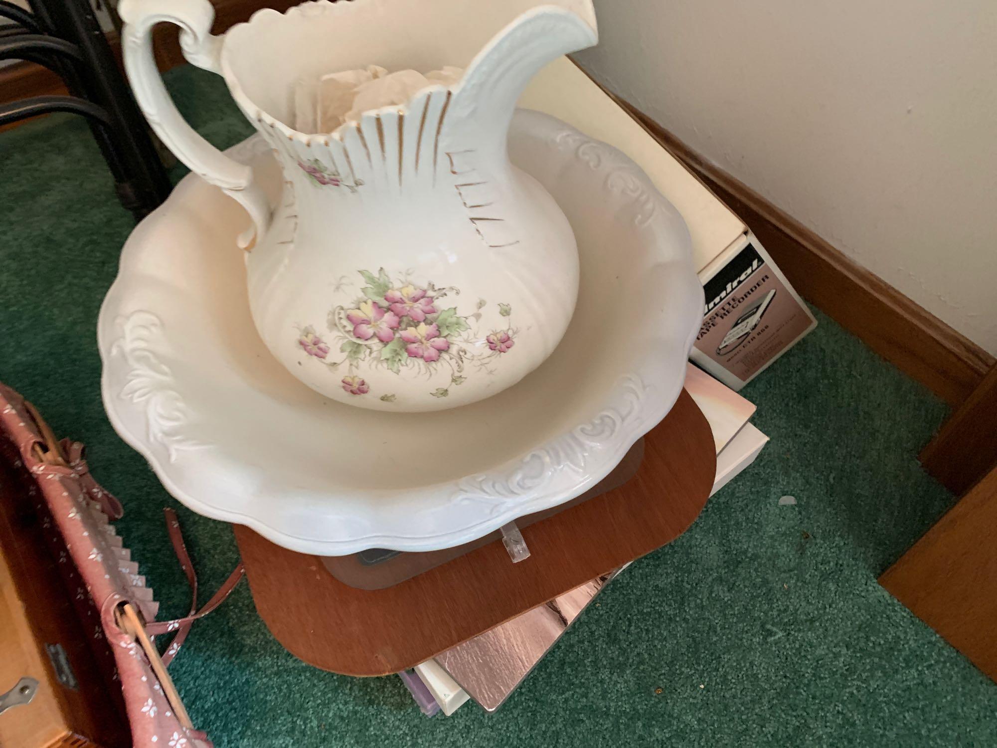 (3) folding chairs Longaberger basket - vintage bowl and pitcher