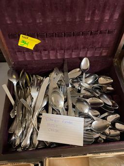 stainless flatware mostly Oneida