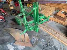 John Deere 3pt 3 bottom plow