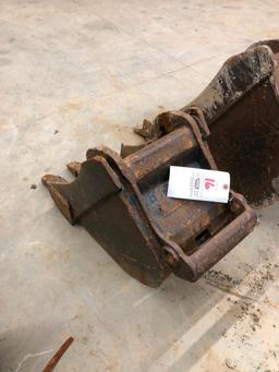 12 inch excavator bucket