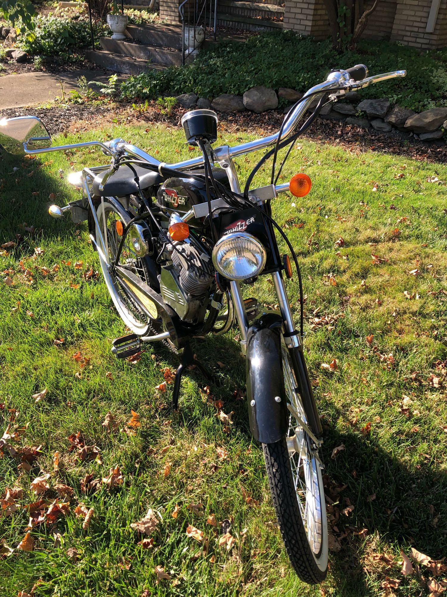 1999 Whizzer motor bike