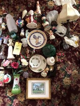 Christmas and ceramic antiques