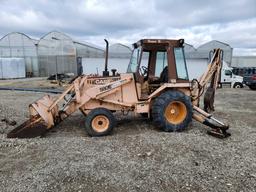 Case 580 Super E Loader Backhoe