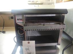 APW Wyott Conveyor Toaster