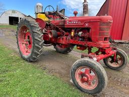 Farmall H wide front tractor