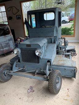 Very rare very early rail car mover, track mobile. 1953 U.S. NAVY Smalley Port-O-Spot