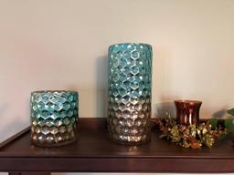 candles, figurines, vases, pictures