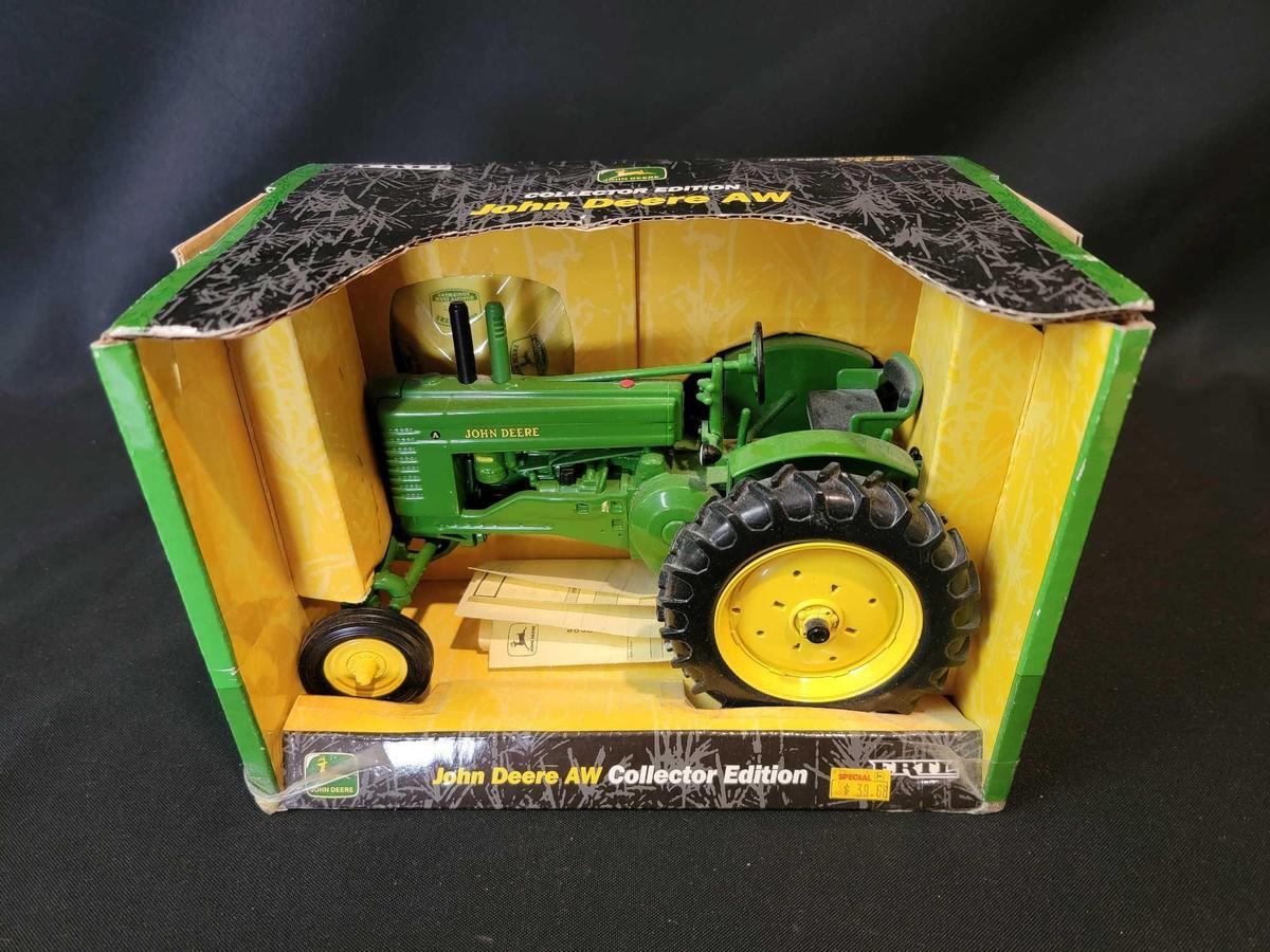 Ertl John Deere AW Collector Edition