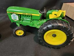 Ertl John Deere 2640 Field of Dreams Tractor