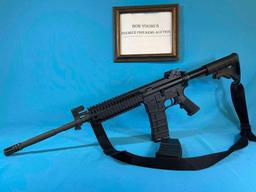 Colt Law Enforcement Carbine M4 style Semi Auto, Model LE6940, 5.56mm S/N LE059085