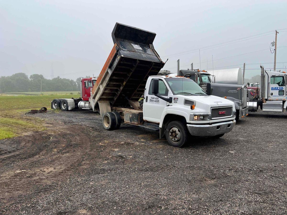 2006 GMC C4500 Dump Truck