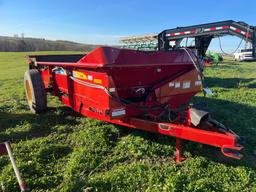 new Holland 165 manure spreader