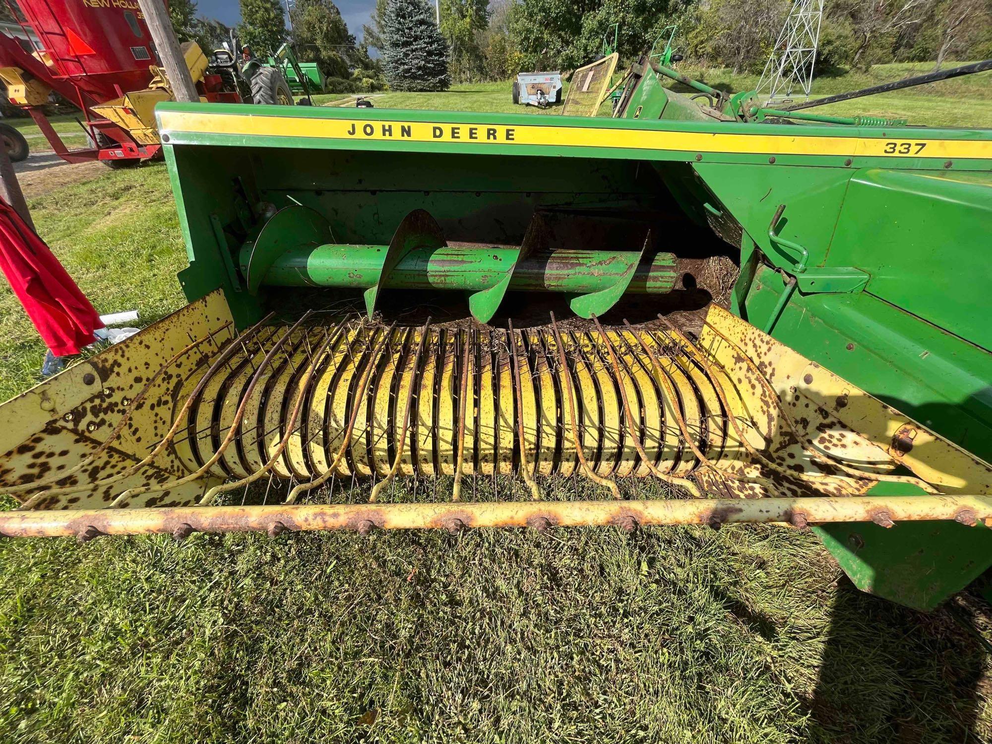 John Deere 337 Square Baler W/Pan Thrower