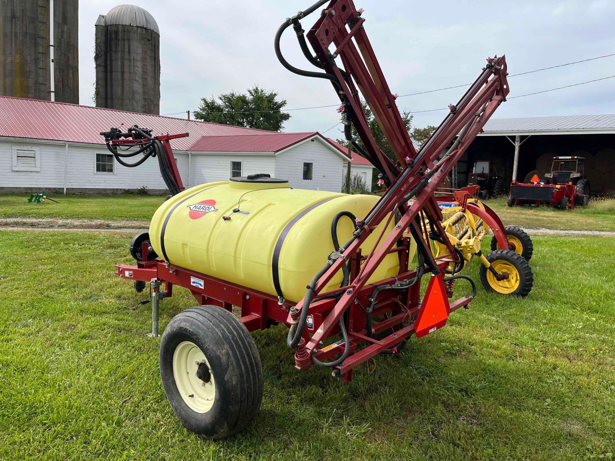 Hardi 30Ft Pull Type 325 Gal Sprayer