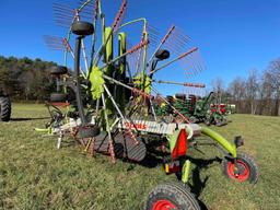 2017 Claas liner 2800 double rotary rake, one owner, hyd. fold