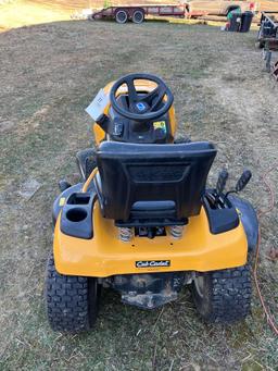 Cub Cadet XT1 hyrostatic lawn mower