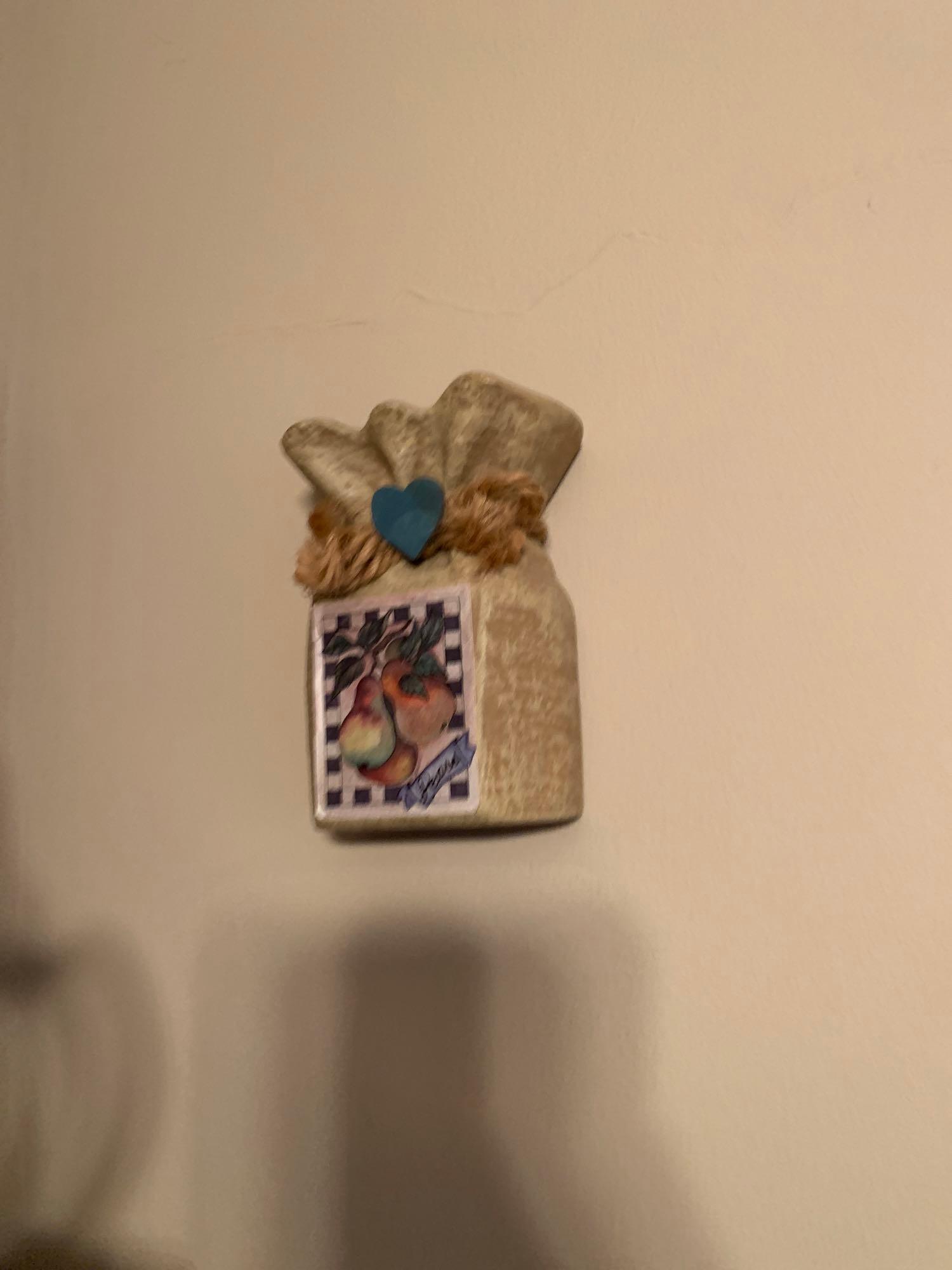 wall hangings, salt/pepper, mugs, miniatures