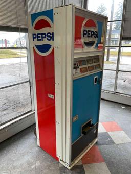 Vintage Pepsi - Cola Vending Machine