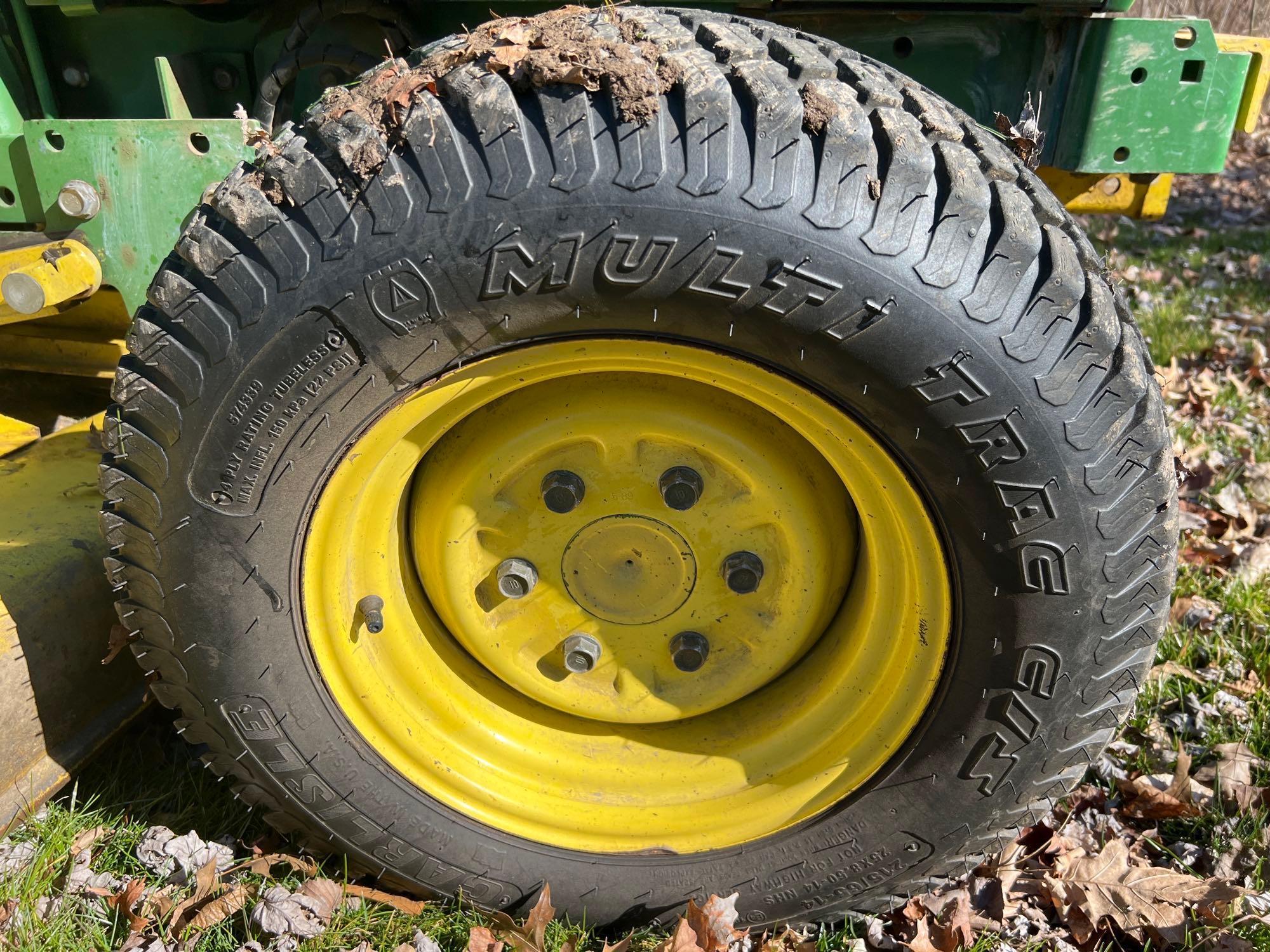 1989 John Deere 870 Compact Utility Tractor