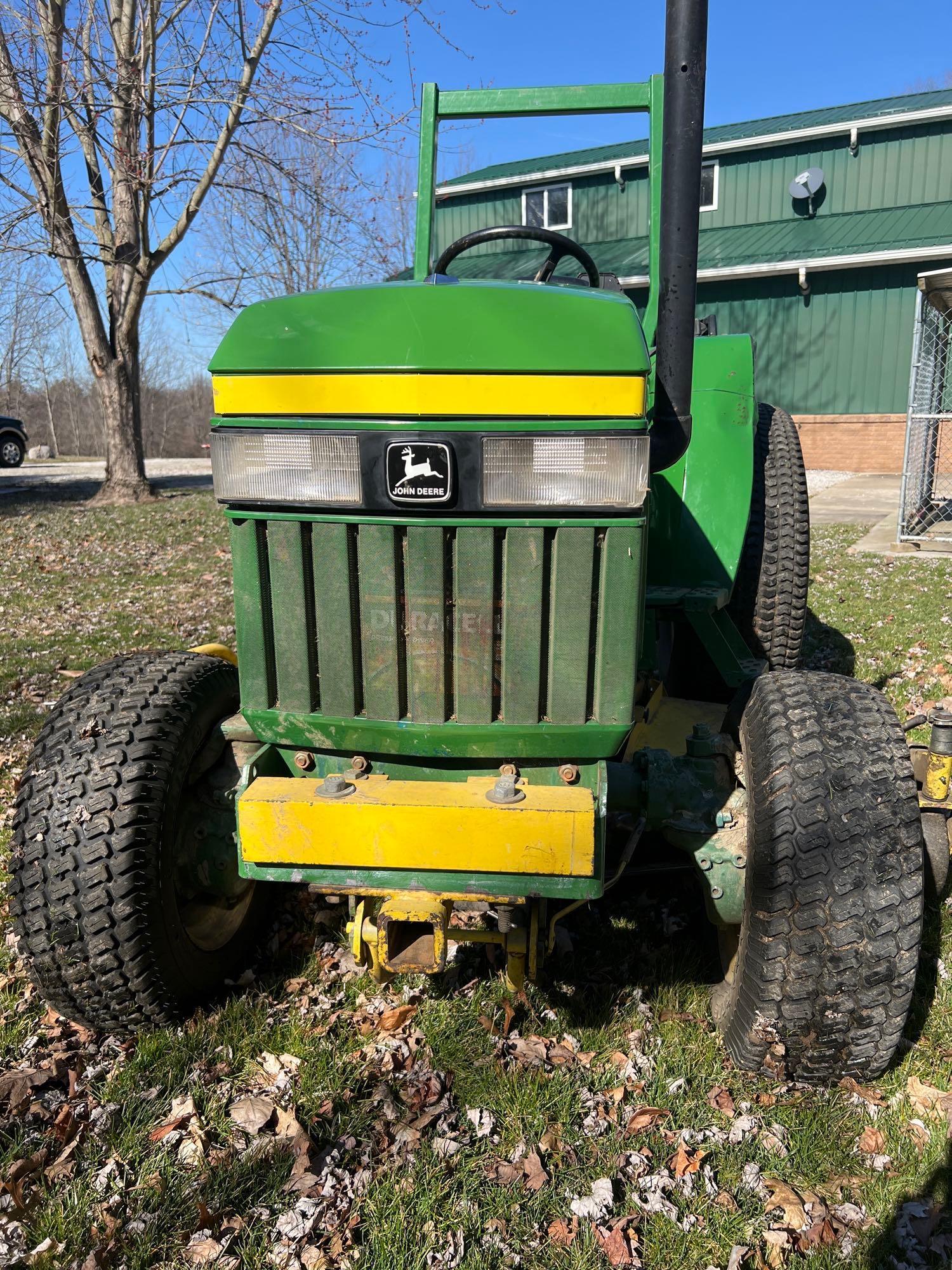 1989 John Deere 870 Compact Utility Tractor