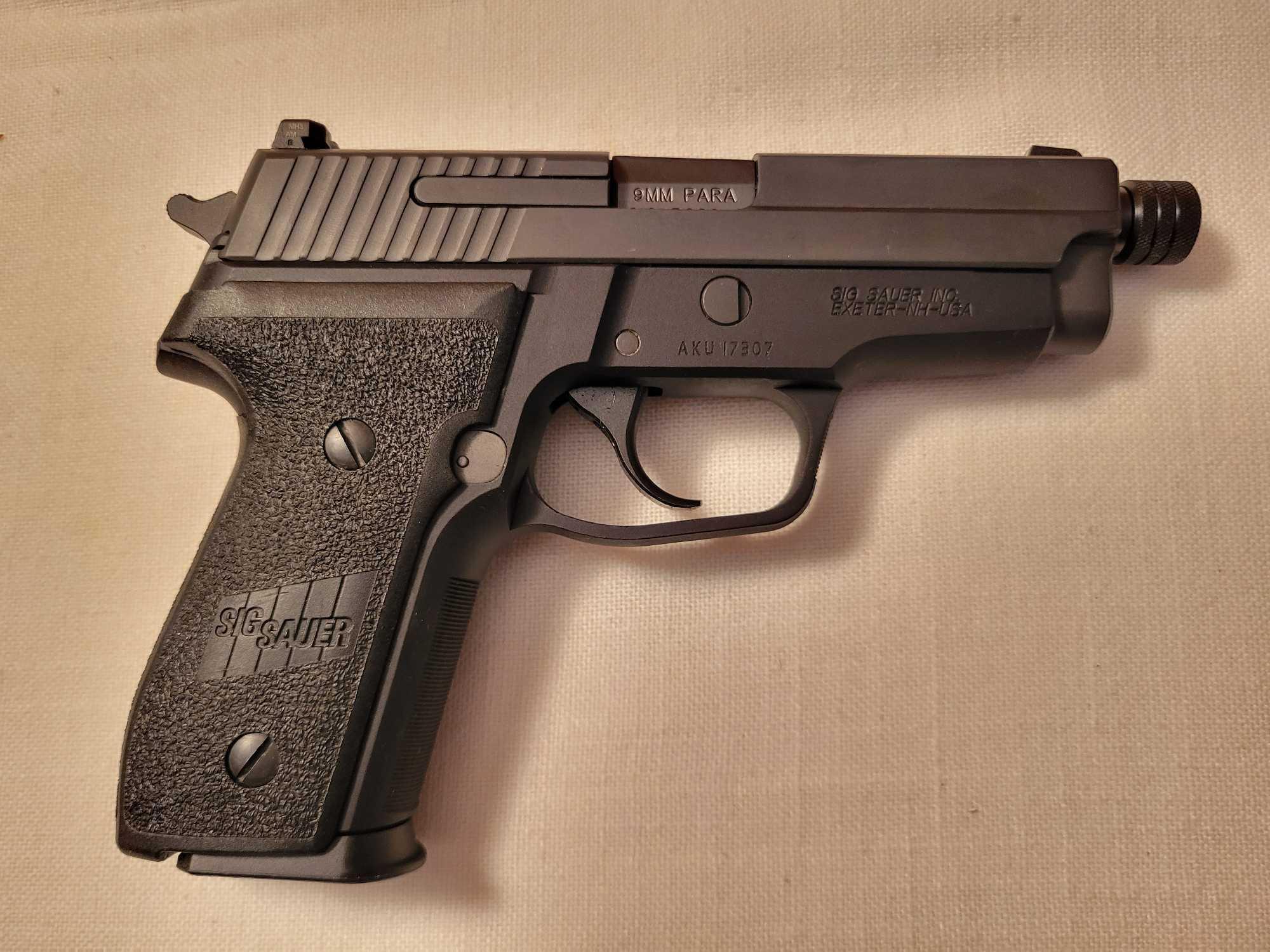 Sig sauer P229-1 9mm para with holster and extra mag