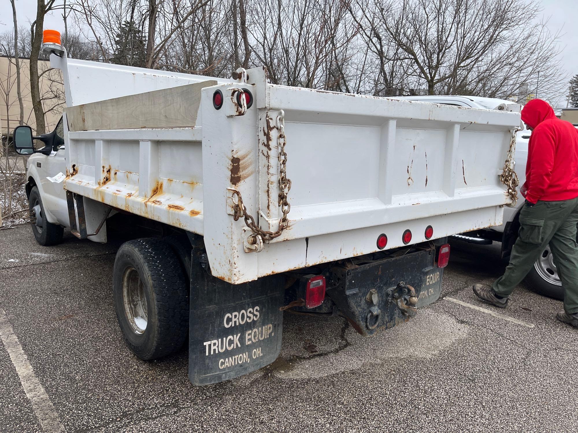 2000 Ford F350 XL Dump Truck 59,864 Miles