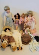 Box lot of assorted Bratz dolls, Hamilton Benjamin and accessories