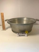 Vintage Guardian Service Handled Pot