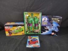 Kenner Skybat Hulk Walkie-Talkies Simpsons Sealed Model Kit