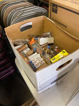 large box, torch, tips