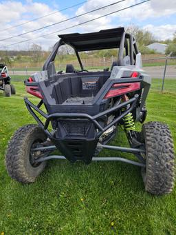 2022 Polaris RZR turbo R, 50 miles, 4x4, like new