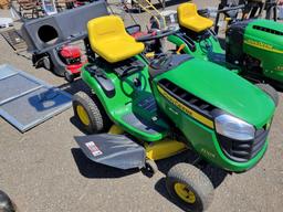 John Deere D105 Auto Lawn Tractor - as is