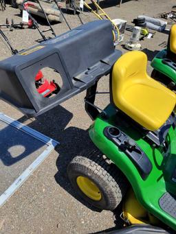 John Deere D105 Auto Lawn Tractor - as is