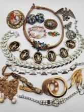 Vintage costume jewelry lot: necklaces, bracelets, pins