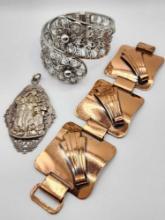 Vintage costume jewelry: bracelets & pendant