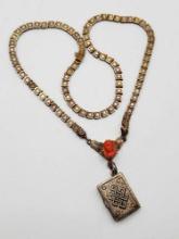 Antique Victorian gold necklace w/ locket