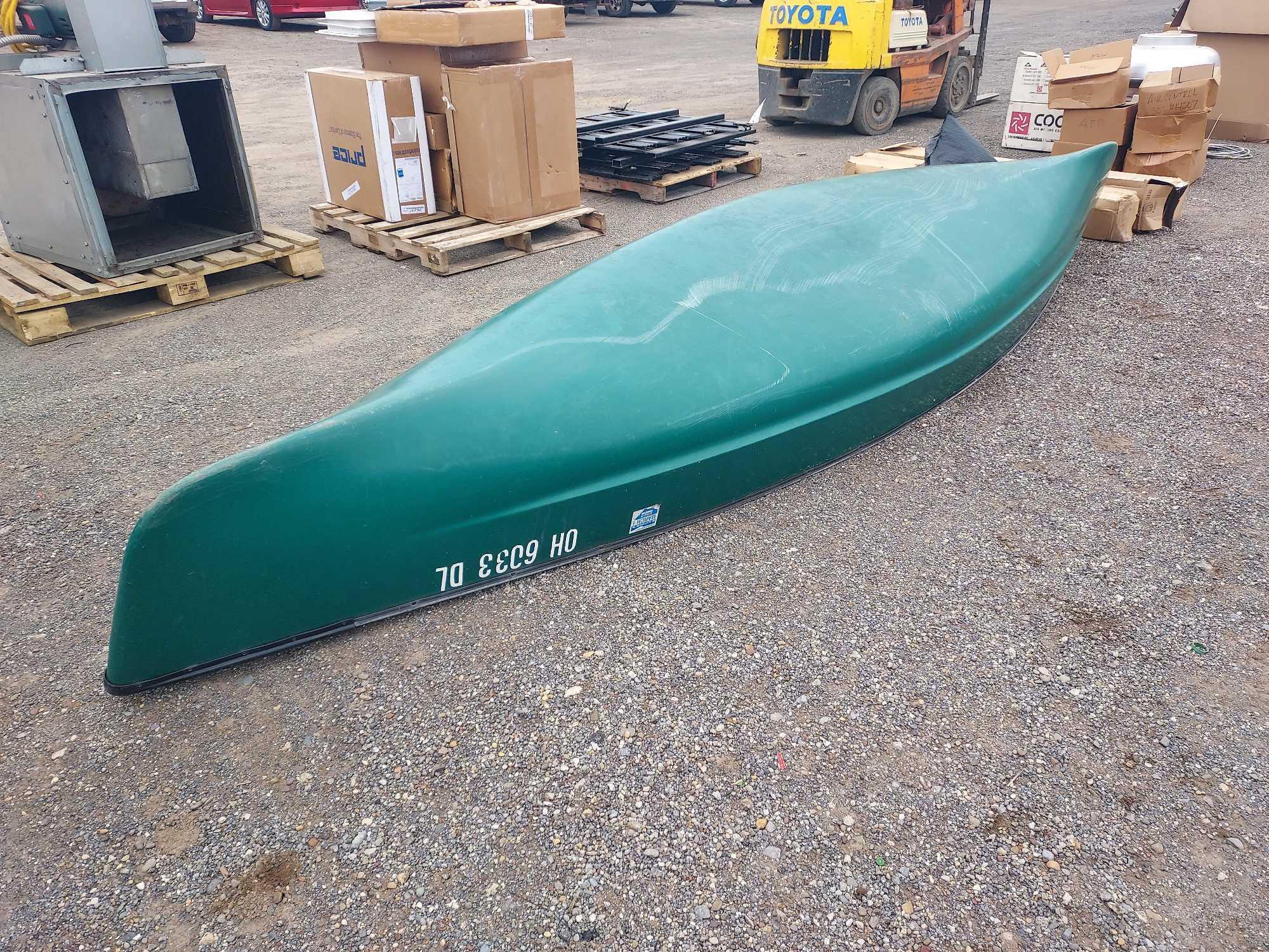 15 Foot Canoe w/ Oars