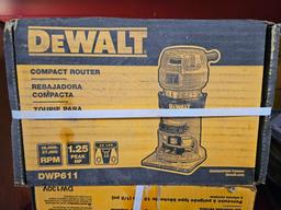 Dewalt compact router, NIB