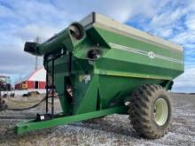 J & M 875-16 Grain Cart
