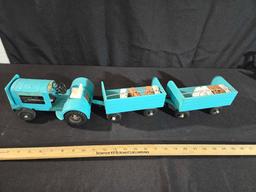 Tonka Airlines Luggage Tractor and Trailer