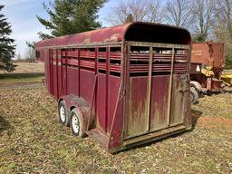 1996 Valley gooseneck 3 horse slant trailer