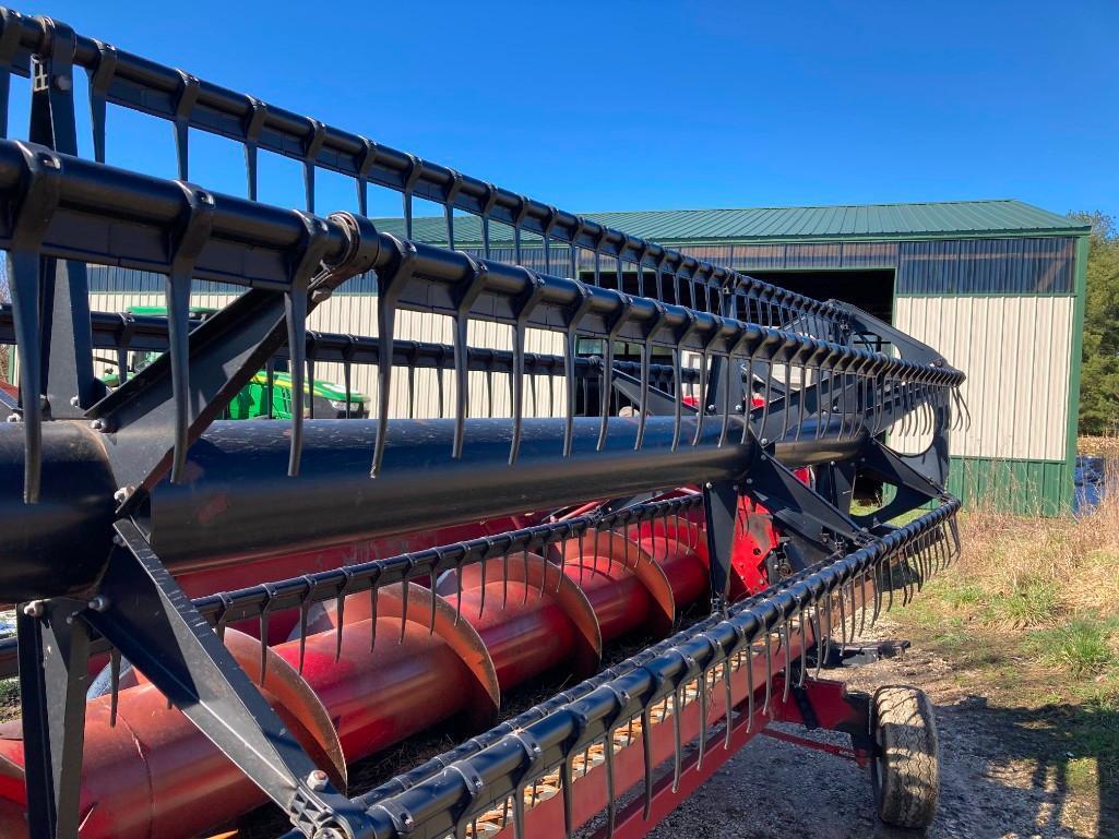 Case IH 1020 20 ft. grain head, updated knife, with header cart