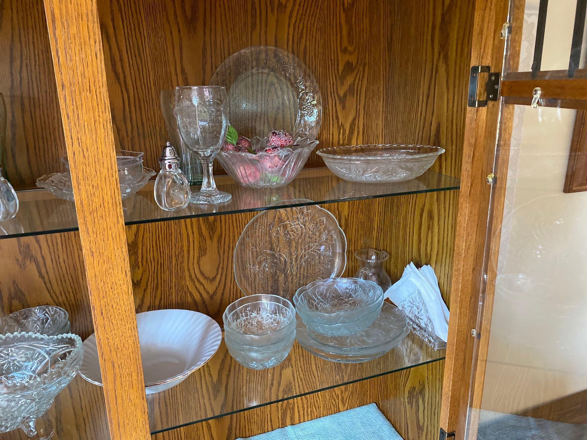 Display Cabinet - Glassware - Serving Trays