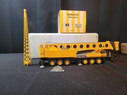 Grove die cast TM1400 NZG crane with original box