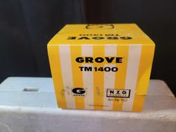 Grove die cast TM1400 NZG crane with original box