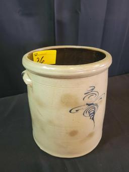 Antique 3 gal crock with blue bee sting and applied handles