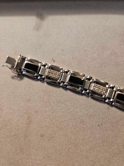 Man's 14k white gold link bracelet